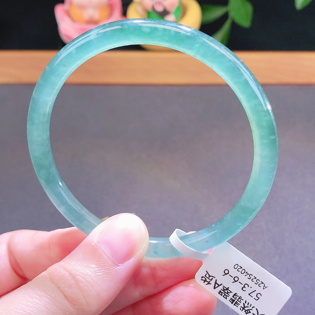 翡翠未镶嵌手镯天然翡翠