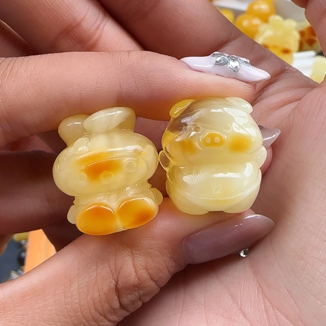 琥珀未镶嵌珠宝奇石潜**行蜜蜡