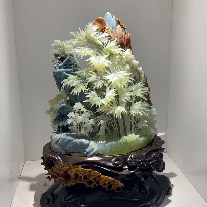 蛇纹石玉（覆膜）未镶嵌珠宝奇石