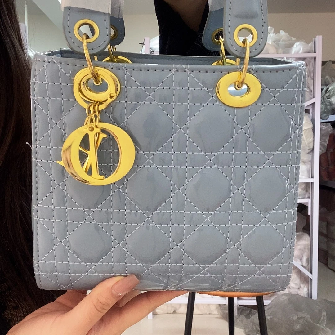 绵羊皮（革）牛皮（革）漆皮大