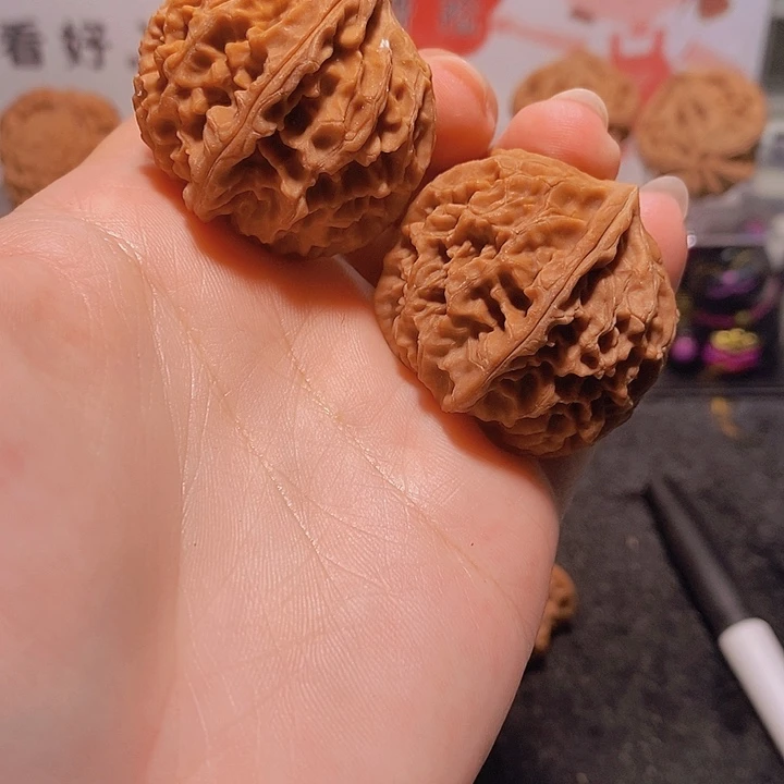 吊坠文玩核桃龙眼