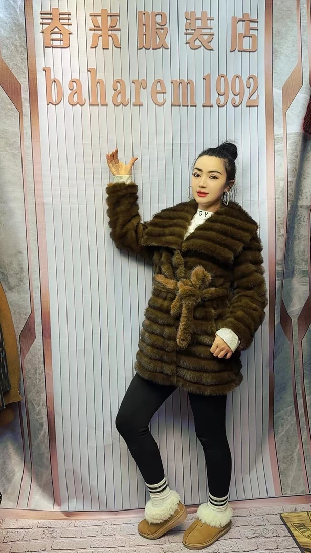 人造皮草 【新疆包邮】休闲绿色连帽中长款条纹加厚设计师冬季时尚