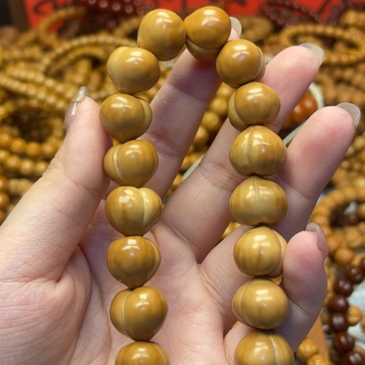 猴头核桃微瑕大屁桃光面