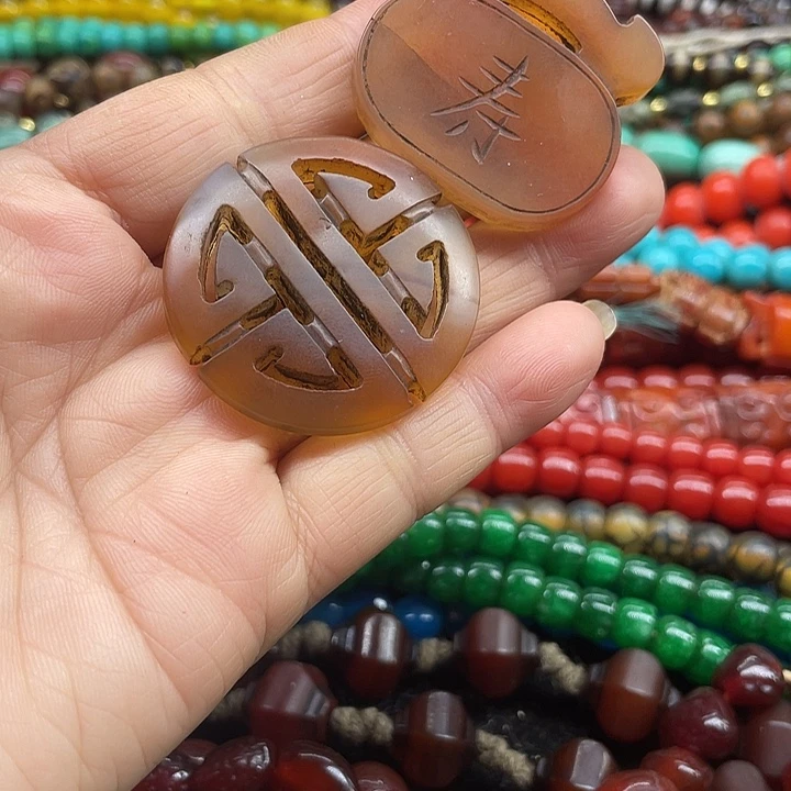 玛瑙/玉髓未镶嵌颈饰
