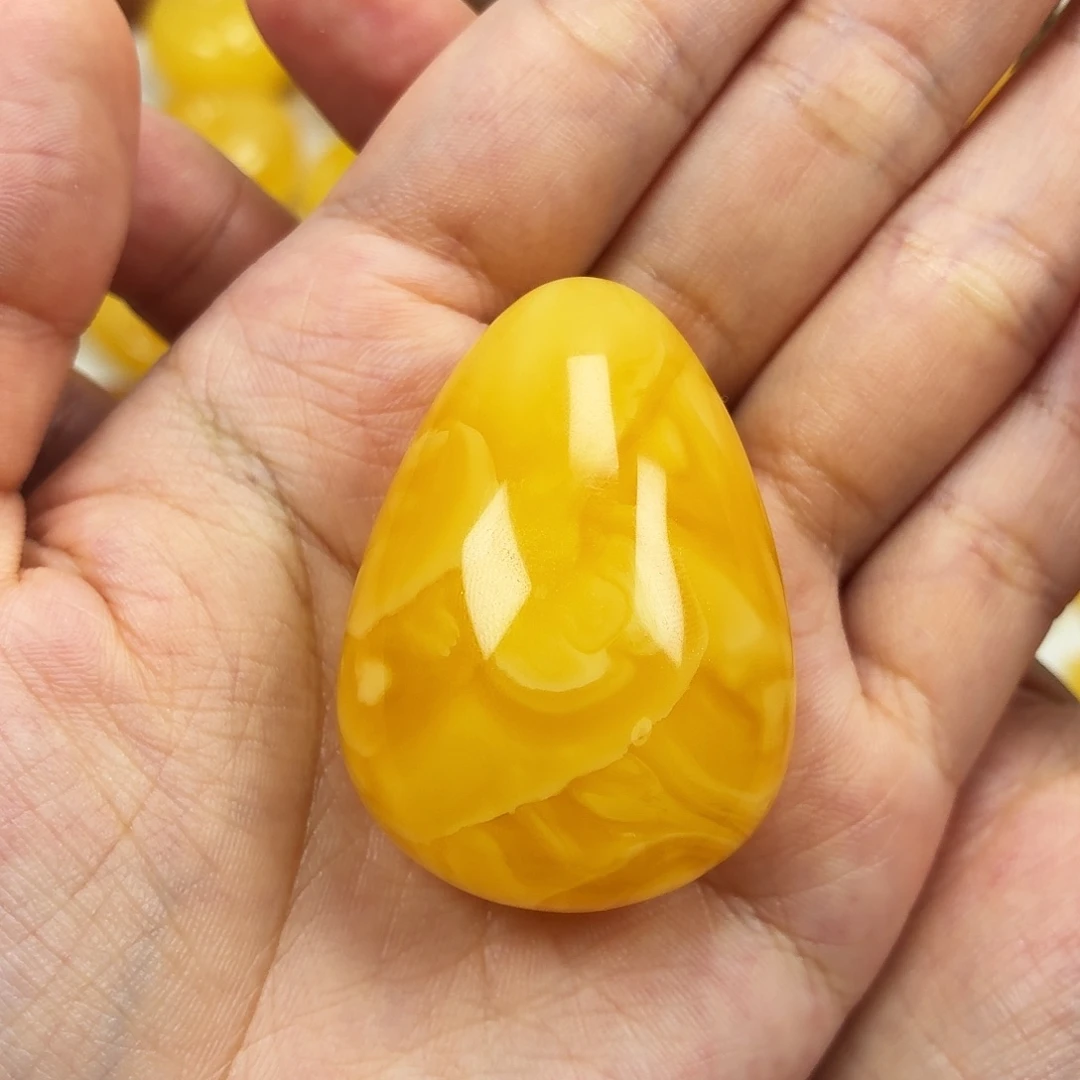 蜜蜡颈饰未镶嵌焦皮浓蜡妖花水滴