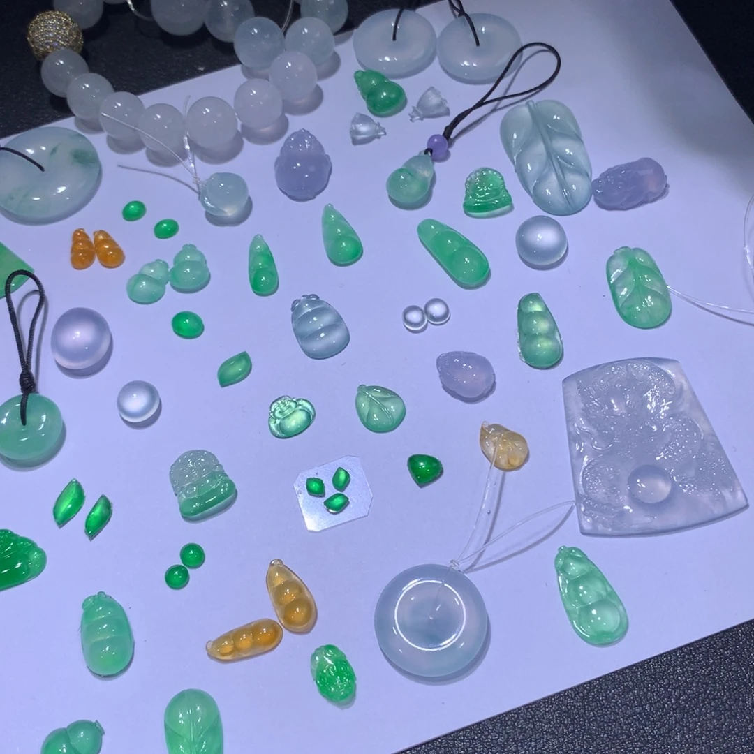 启***室翡翠裸石未镶嵌天然翡翠