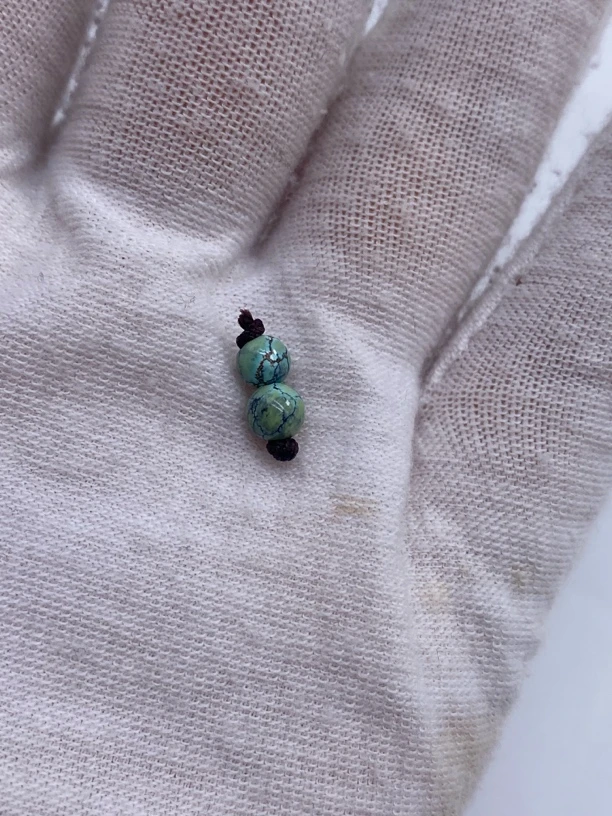 天然原矿绿松石圆珠