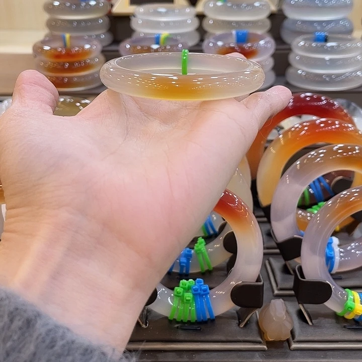 玛瑙/玉髓未镶嵌手镯13