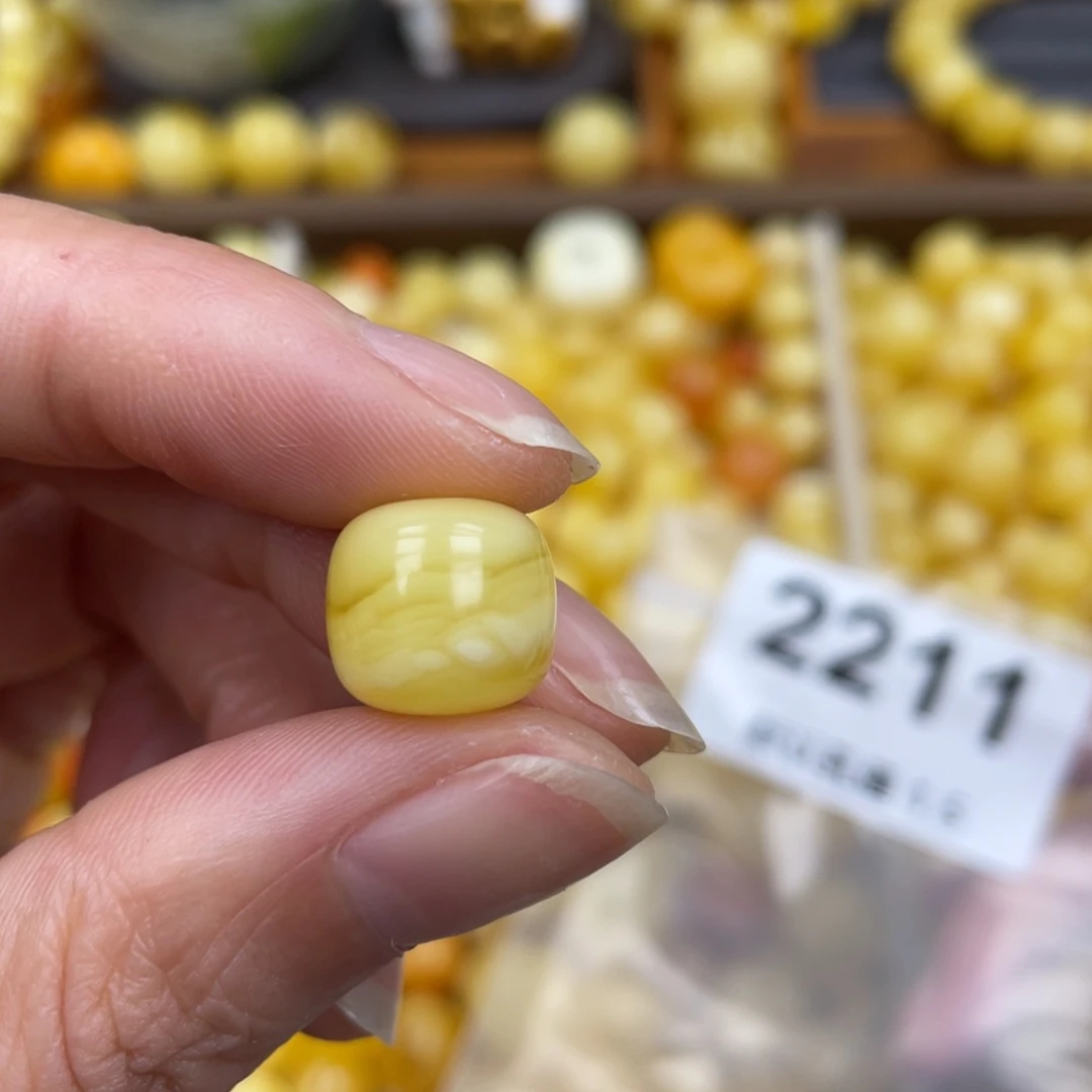 未镶嵌蜜蜡珠宝奇石12.1