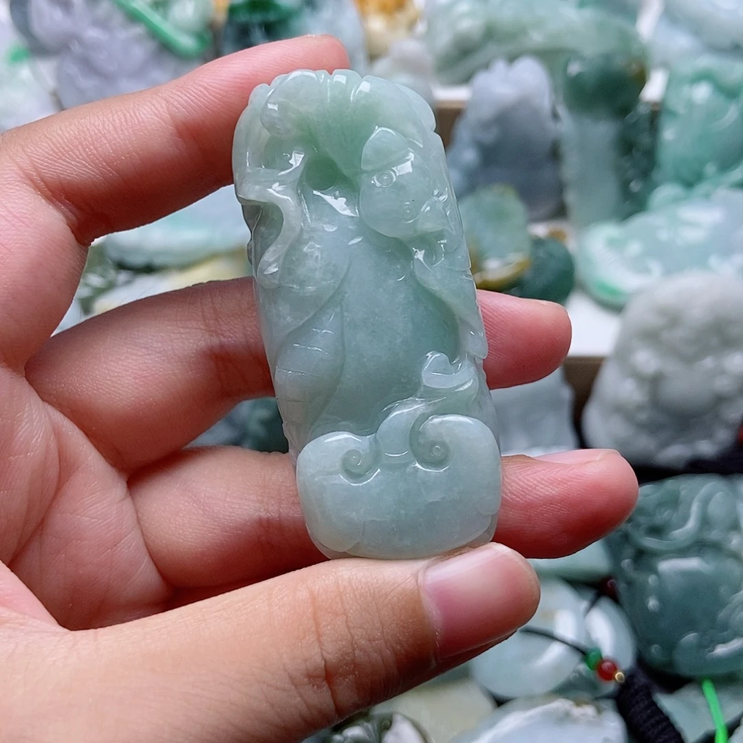 翡翠未镶嵌吊坠(不含链)1