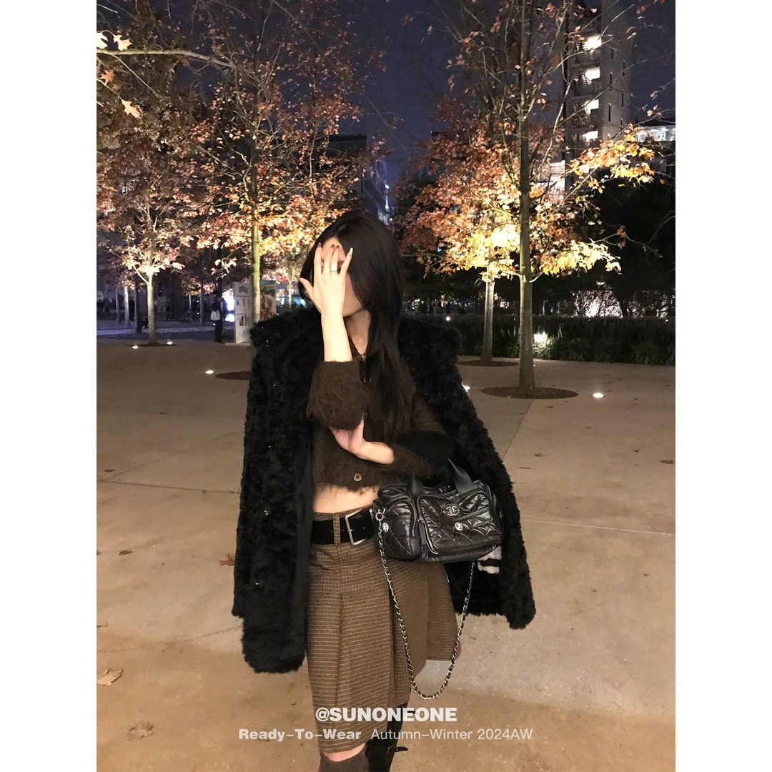 格纹羊毛压褶半身裙女冬季a字高级感气质显瘦包臀短裙