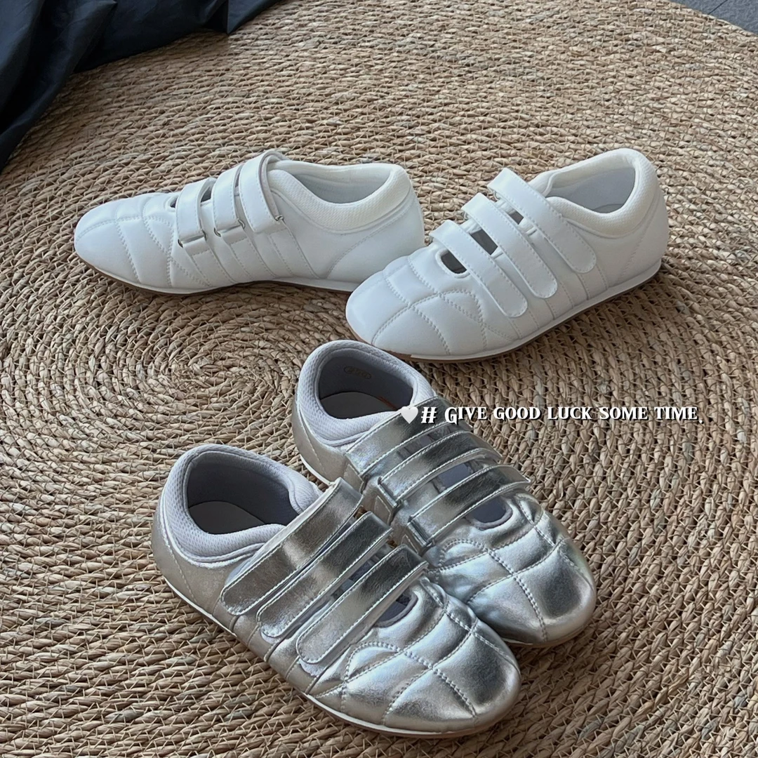 时髦精魔术贴休闲玛丽珍单鞋820