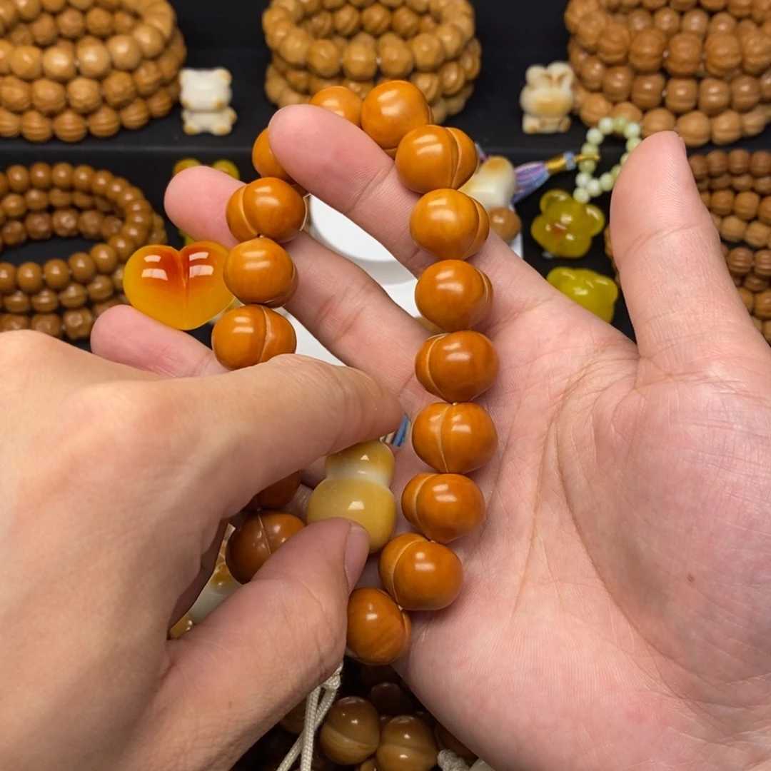 桃***夭猴头核桃吊坠猴头核桃微瑕大屁桃