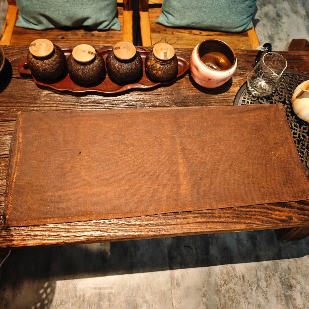 柿染老布酒袋茶席