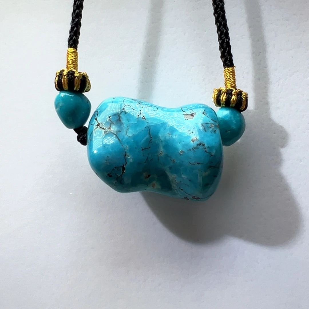 绿松石未镶嵌挂件