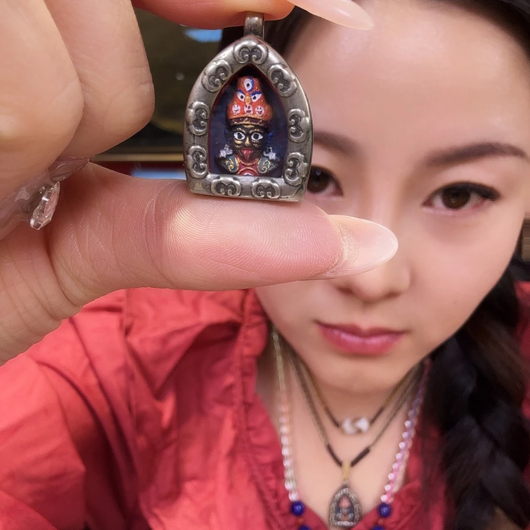 装裱画扎基拉姆擦擦