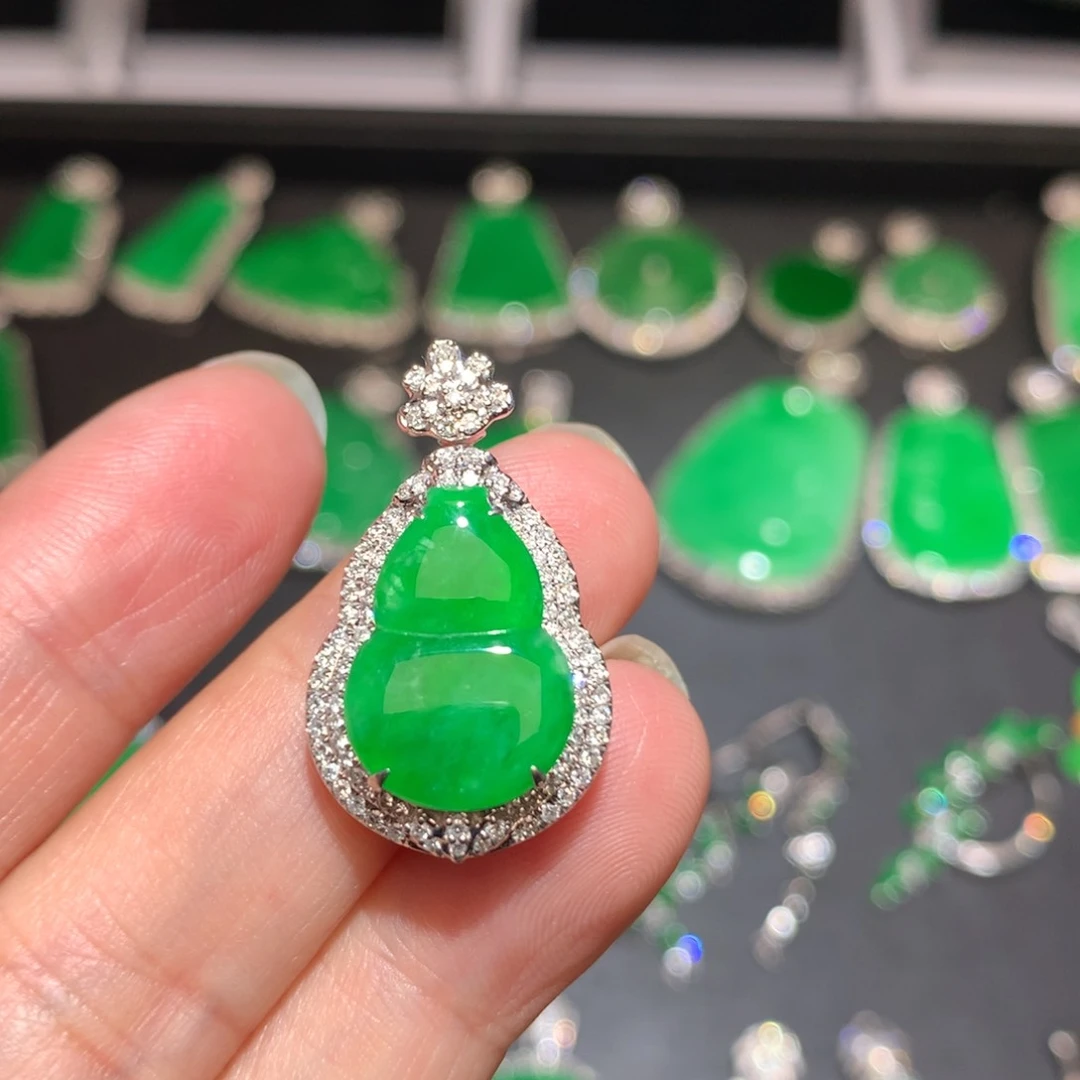 翡翠颈饰18K金镶嵌南**林