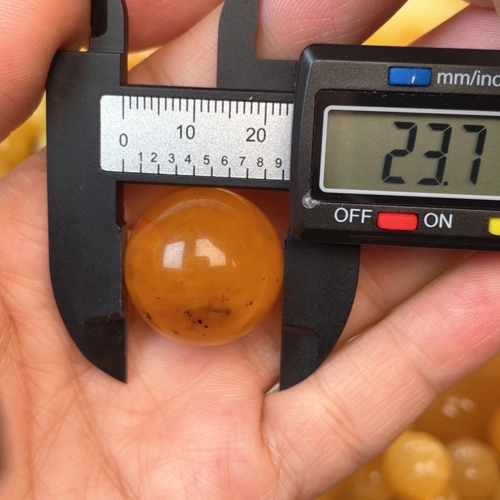 未镶嵌蜜蜡裸石蜜蜡有瑕疵圆珠