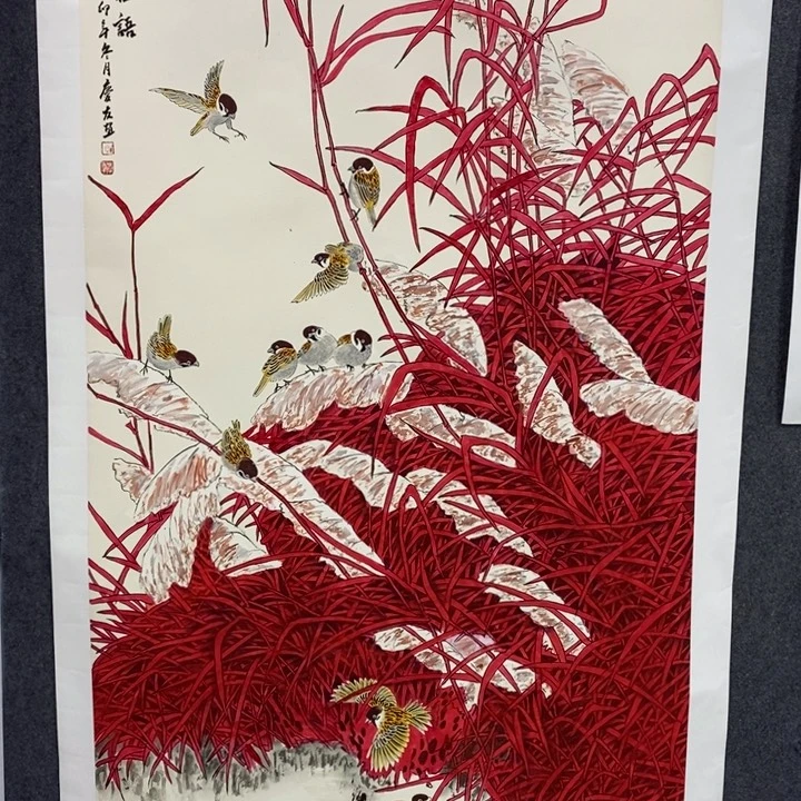 手绘作品等多种形式进行