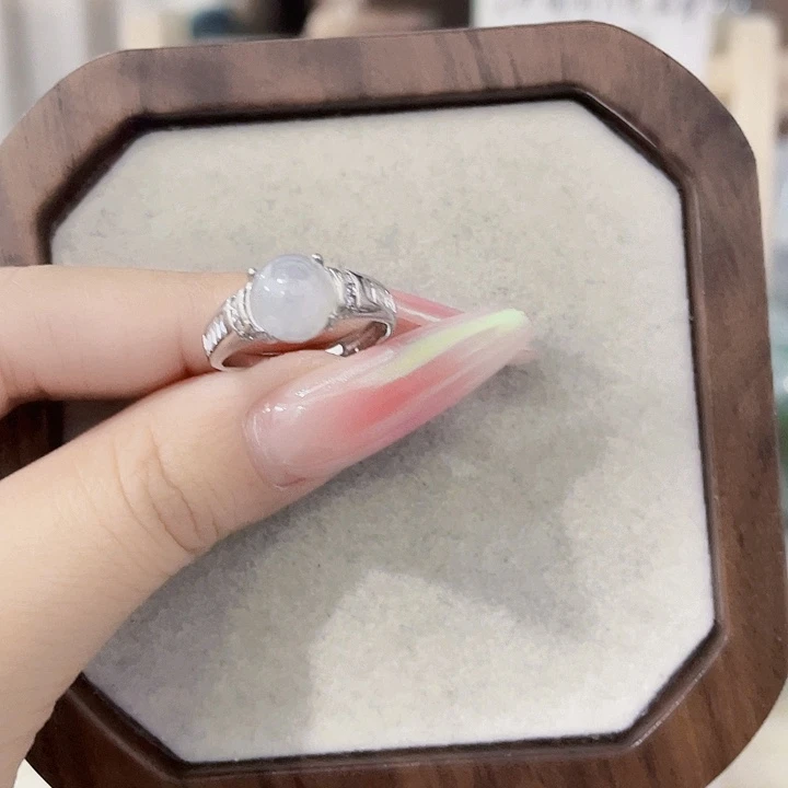 翡翠未镶嵌颈饰天然翡翠Ａ货