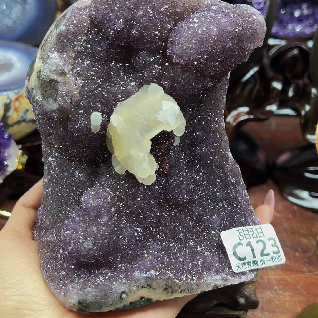 水晶大型摆件未镶嵌