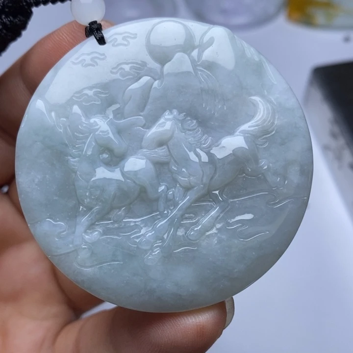 颈饰未镶嵌翡翠翡翠