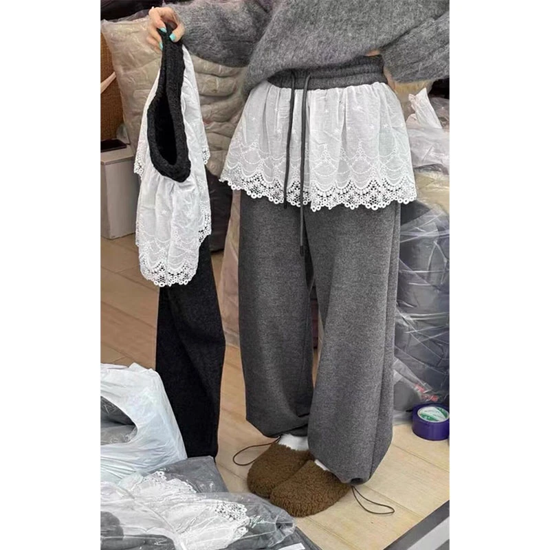 秋冬新款2025蕾丝花边加绒休闲直筒裤女韩版宽松屁帘假两件阔腿裤