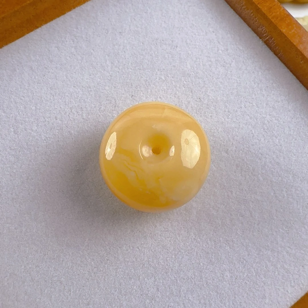 未镶嵌颈饰琥珀蜜蜡平安扣 11.53g