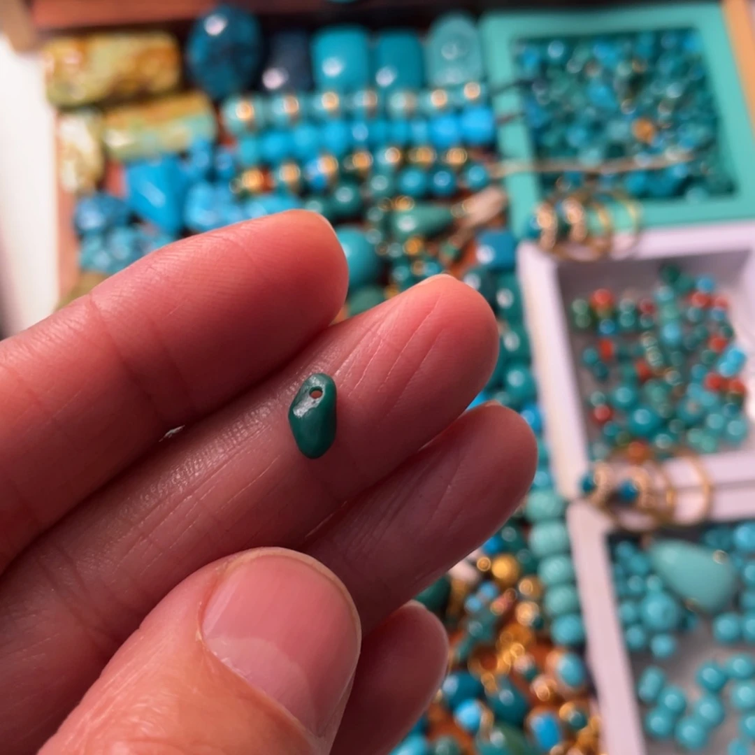 等***了南红玛瑙未镶嵌颈饰