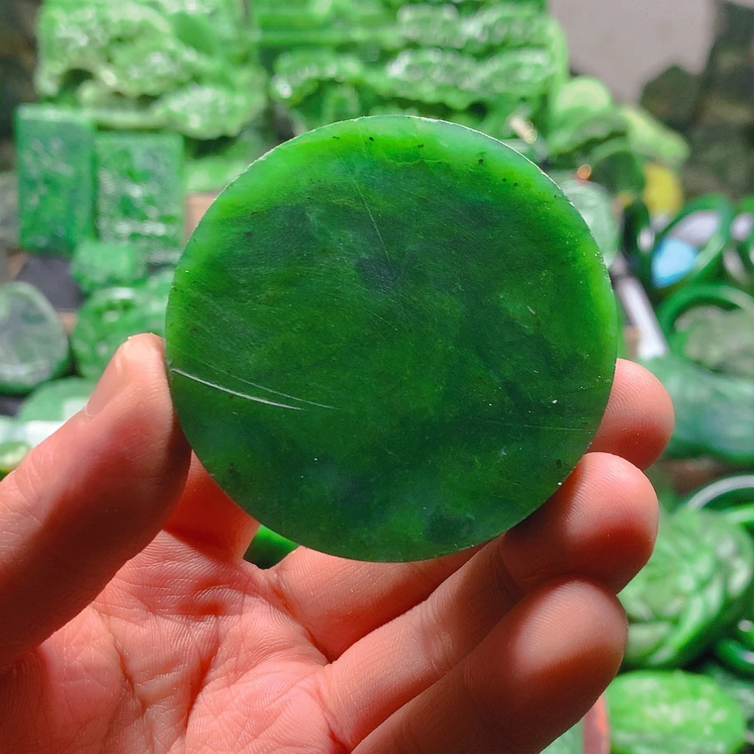 红***生和田玉（碧玉）未镶嵌珠宝奇石