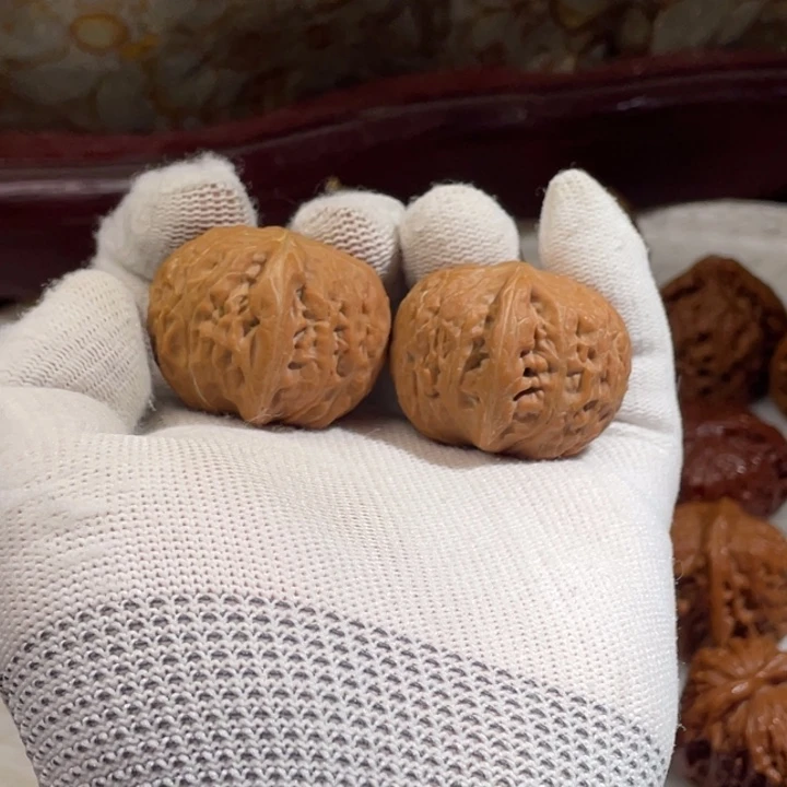 把件文玩核桃9元宝铁锤