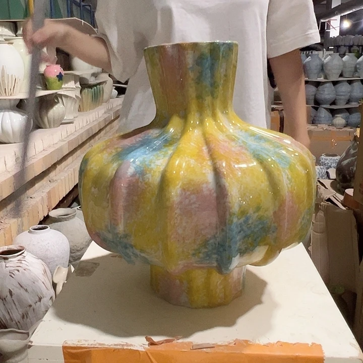 陶瓷景德镇陶瓷花瓶微瑕介意勿拍