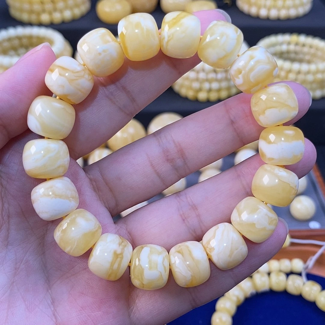 未镶嵌蜜蜡珠宝奇石