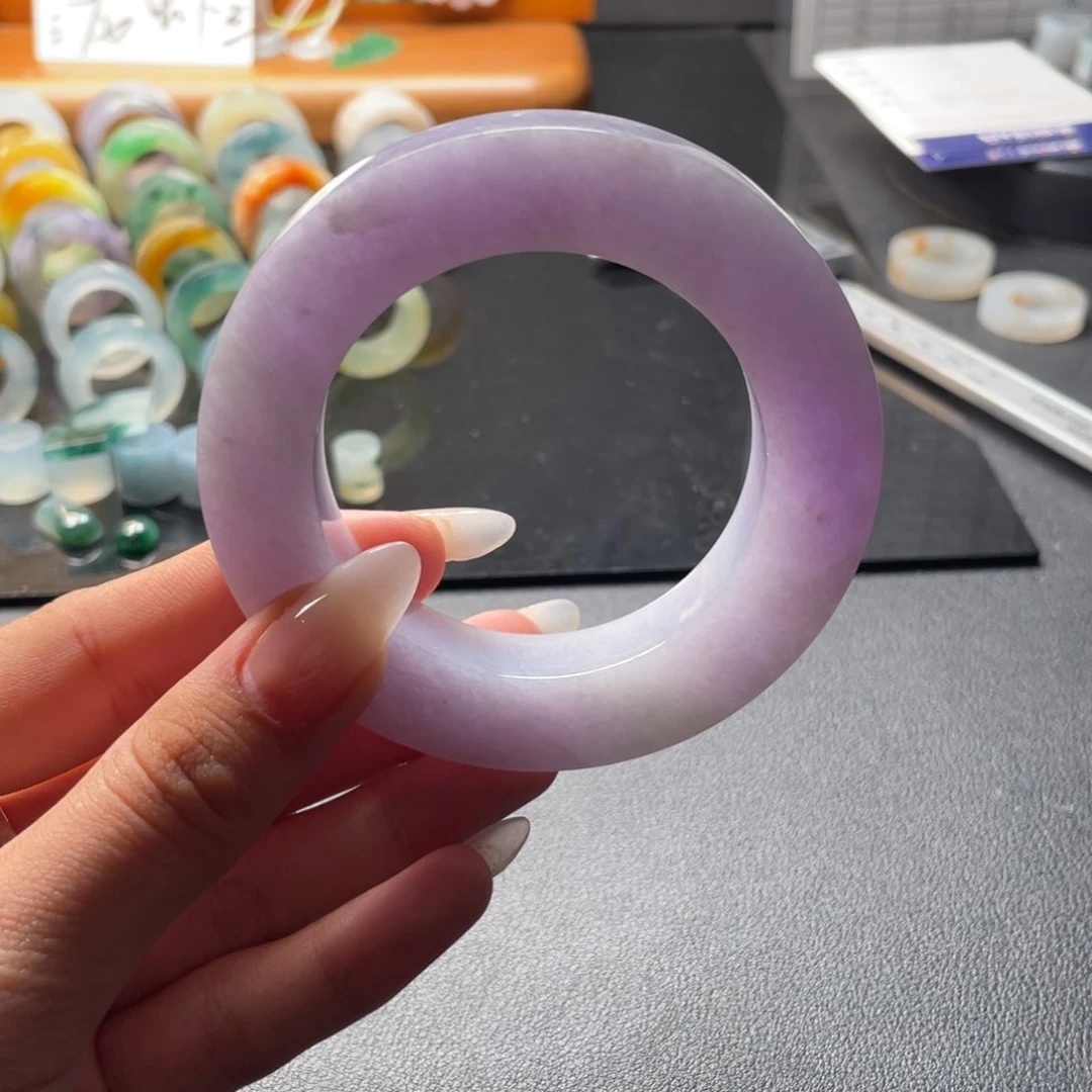 未镶嵌定制翡翠满紫