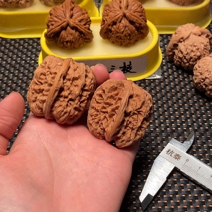 桃核吊坠38将军膀