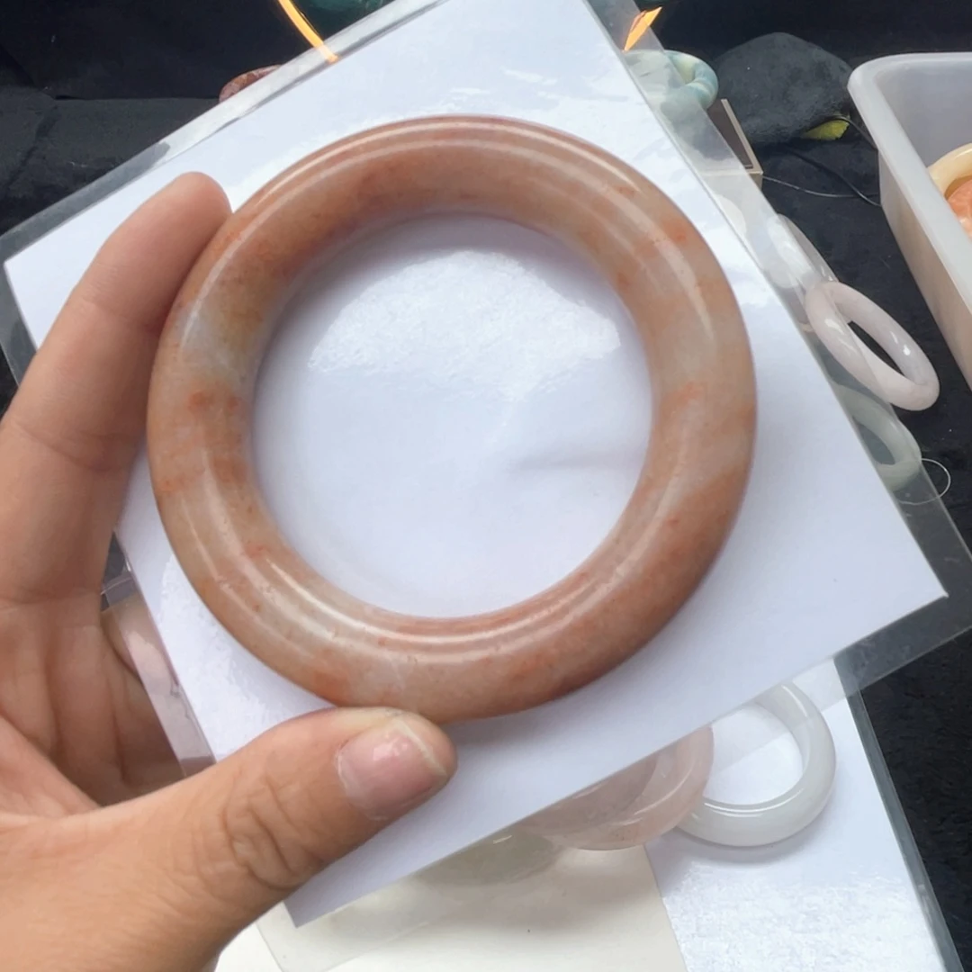 石英质玉未镶嵌15844883398