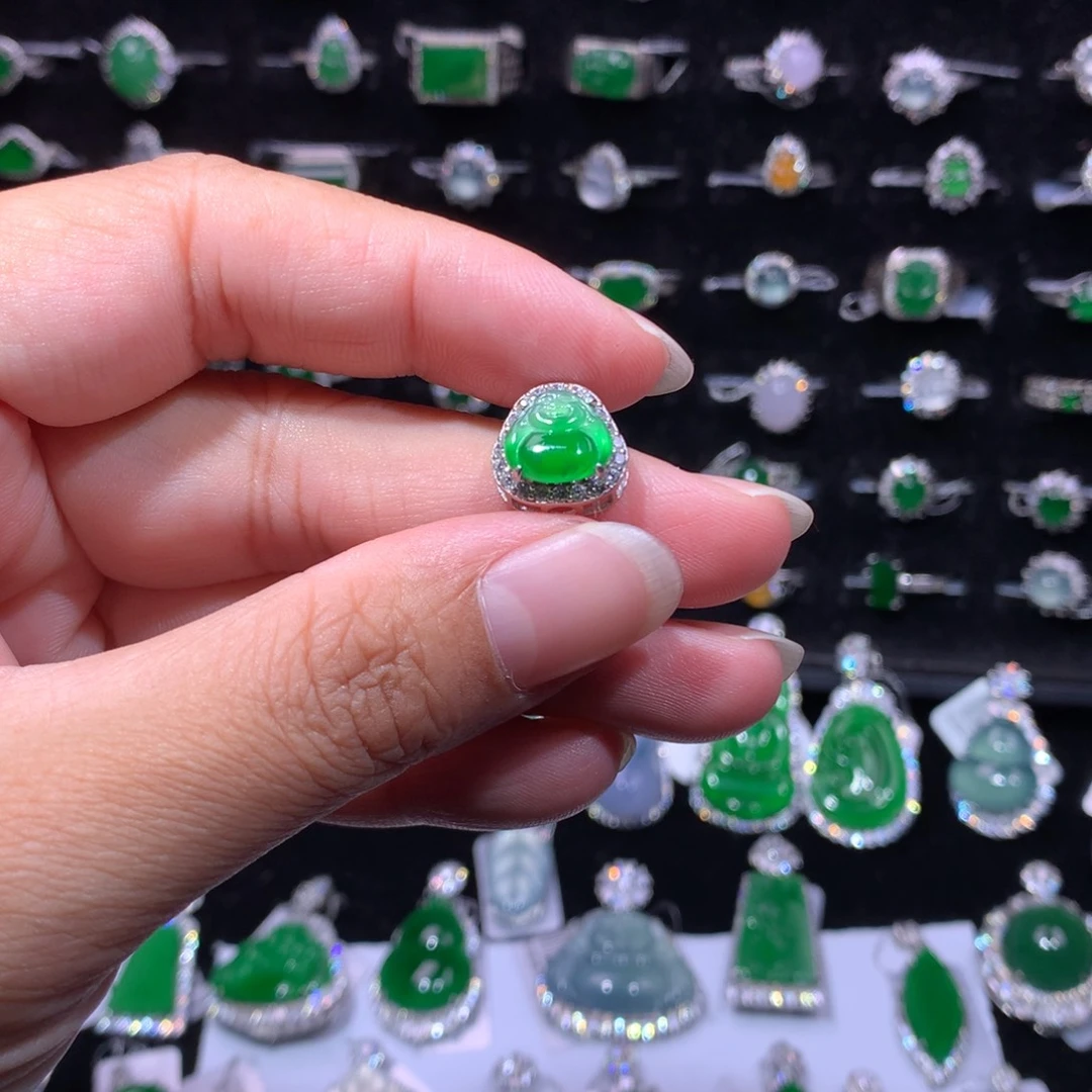 翡翠银S925镶嵌颈饰翡翠