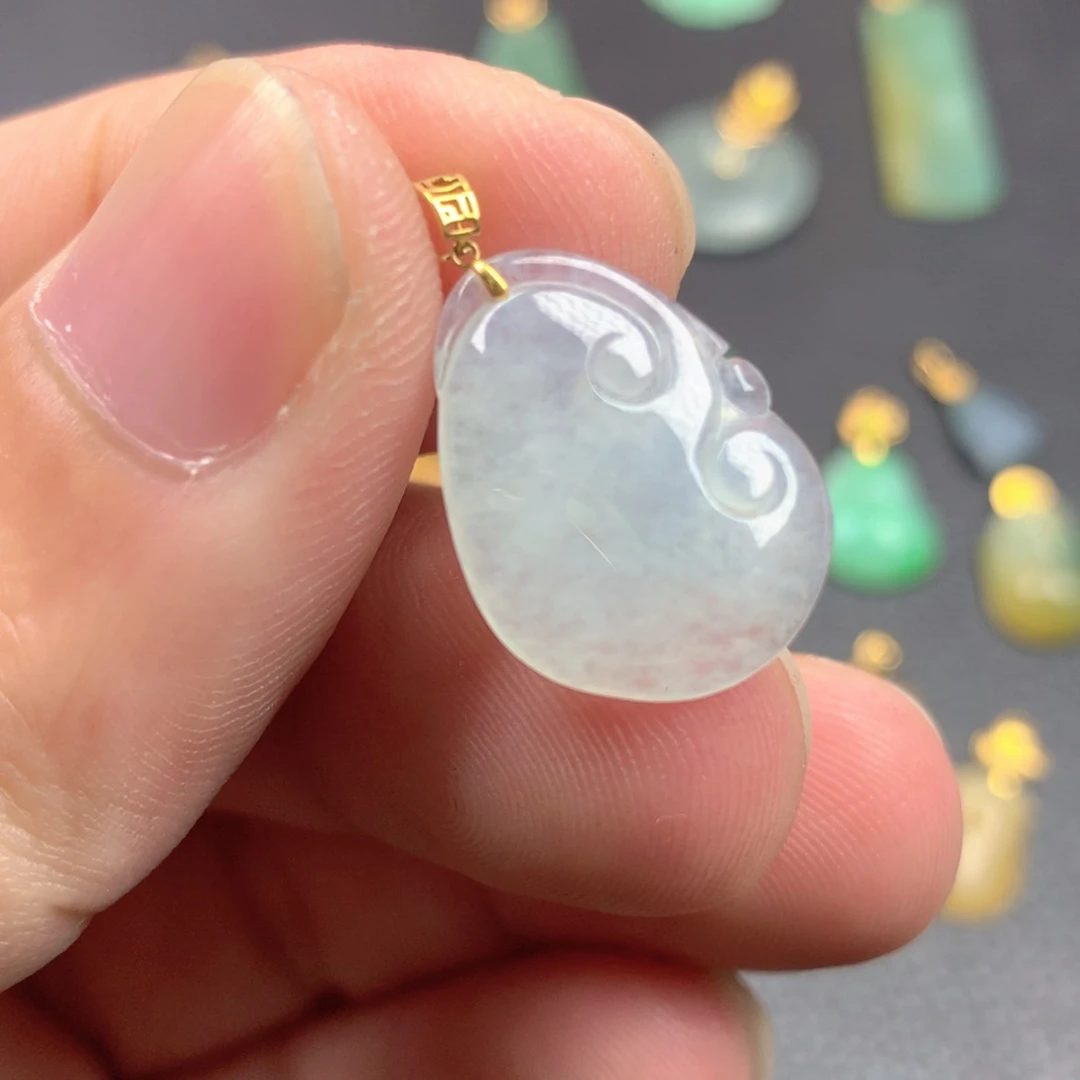 【闪购商品】颈饰18K金镶嵌翡翠翡翠
