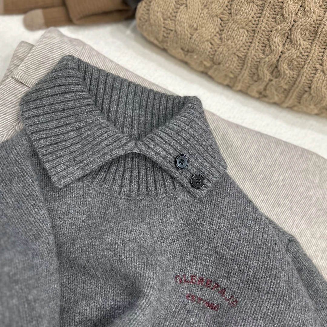 【莫奈翻领】羊毛翻领纽扣字母刺绣针织衫欧洲站秋冬软糯毛衣