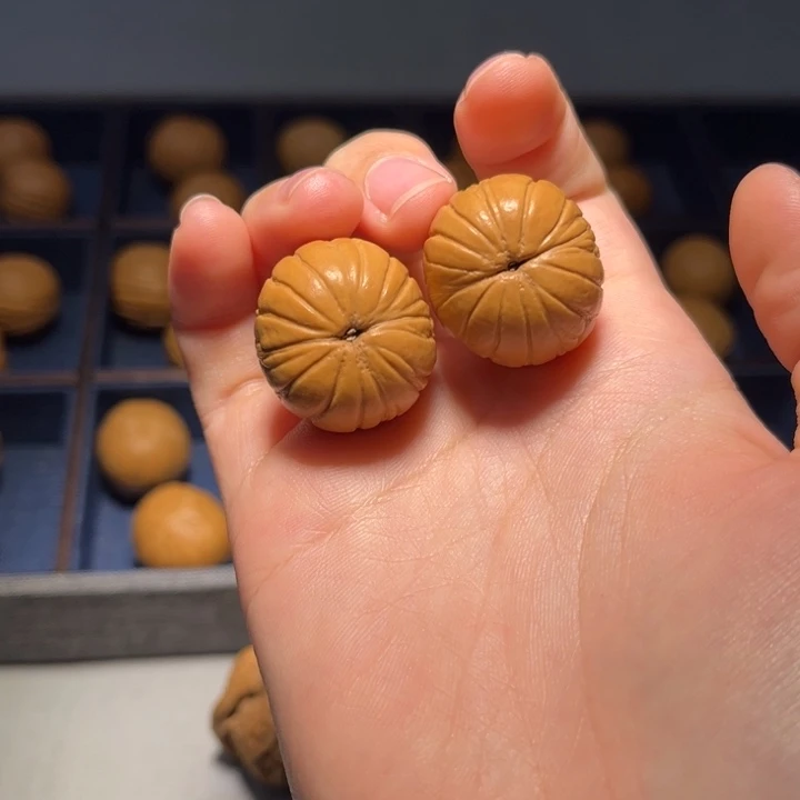 把件文玩核桃南瓜猴头137