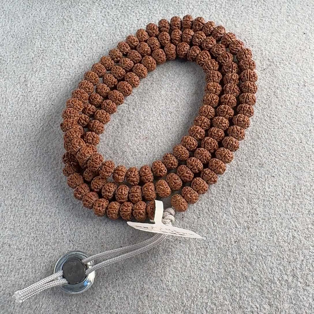 金刚菩提吊坠凹底梅花