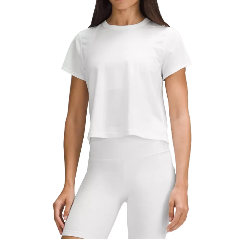 lululemon/露露乐蒙短款黑白两色T恤LW3FGDS