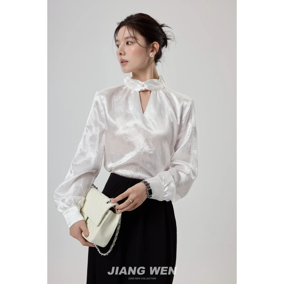 UKILAU【黛安】简约肌理感法式褶皱镂空设计感半高立领长袖衬衫