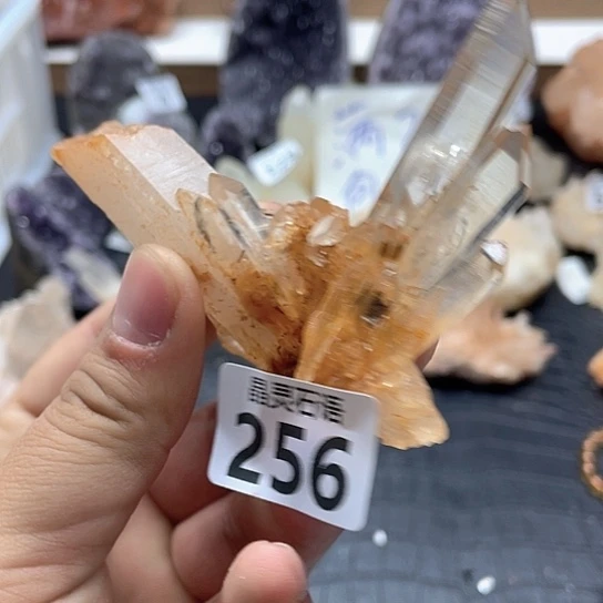 水晶大型摆件（非配饰）未镶嵌
