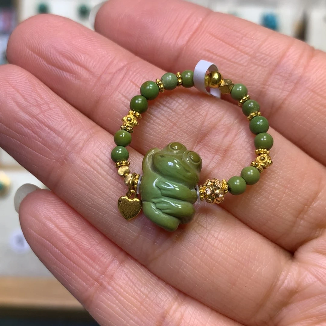 绿松石戒指18K金镶嵌