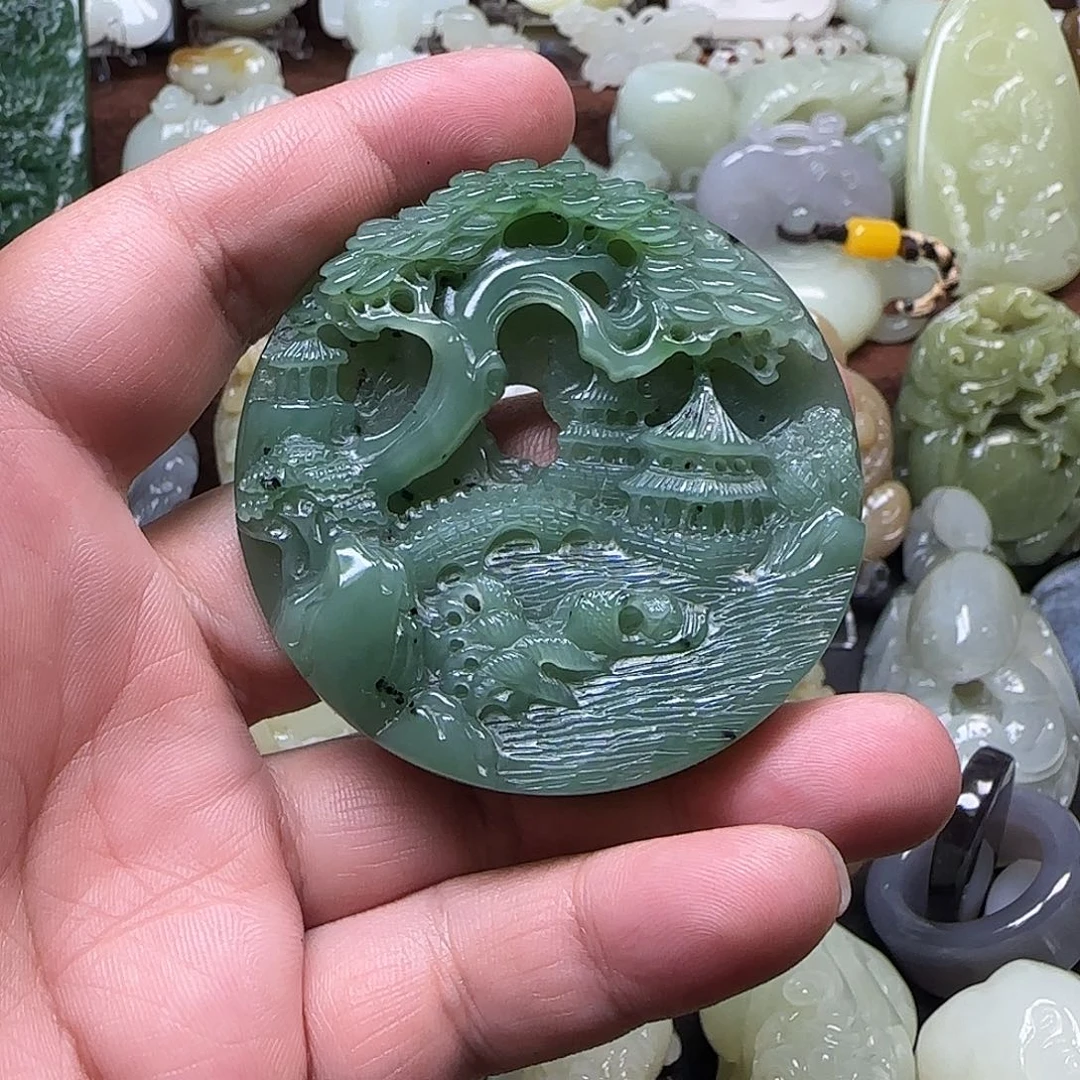 和田玉未镶嵌颈饰