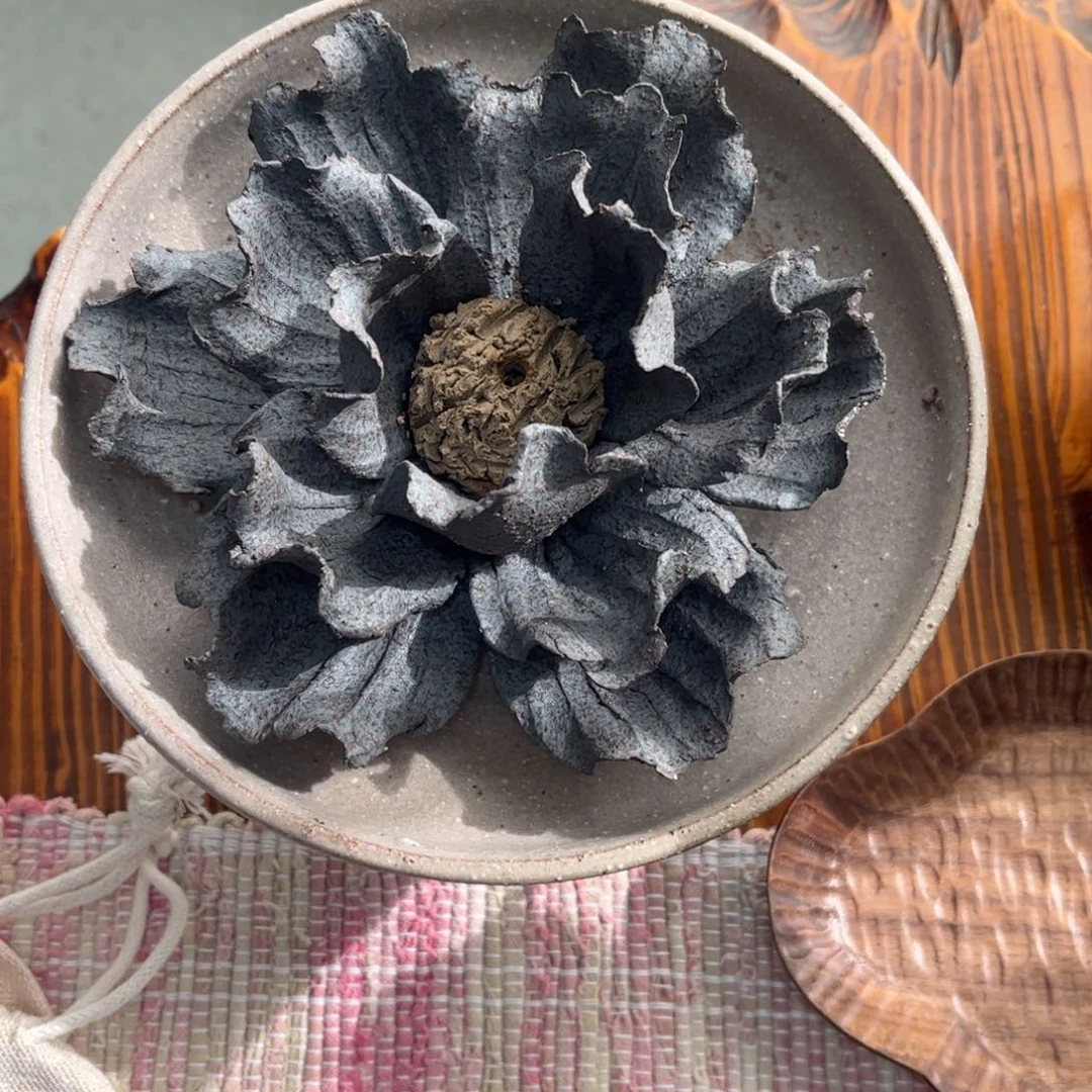 陶艺*微微瑕黑色花朵000000