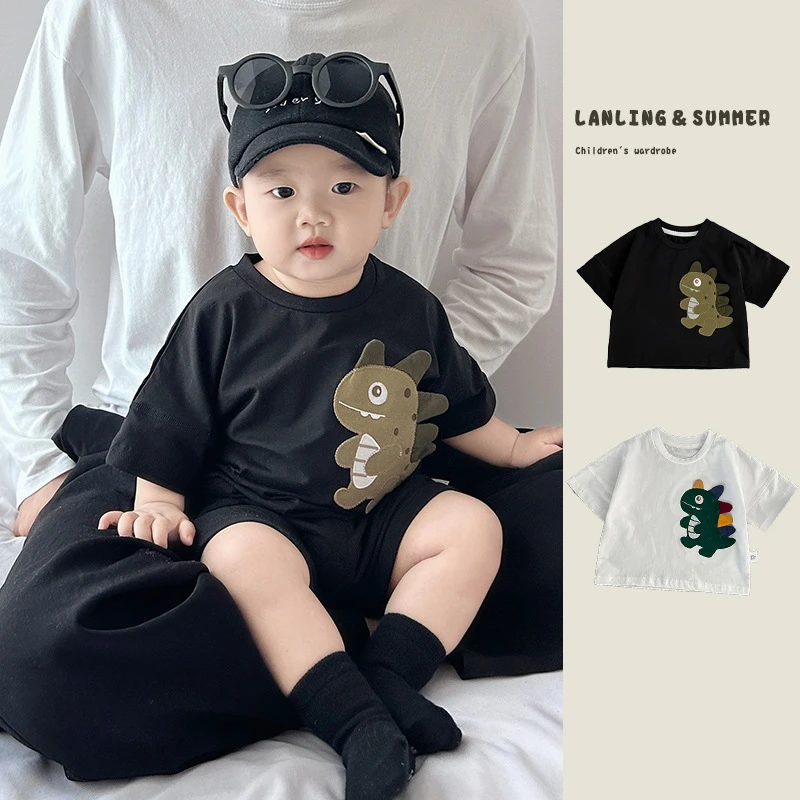 男童夏季套装新款小童夏季薄款休闲短袖T恤百搭牛仔裤帅气两件套