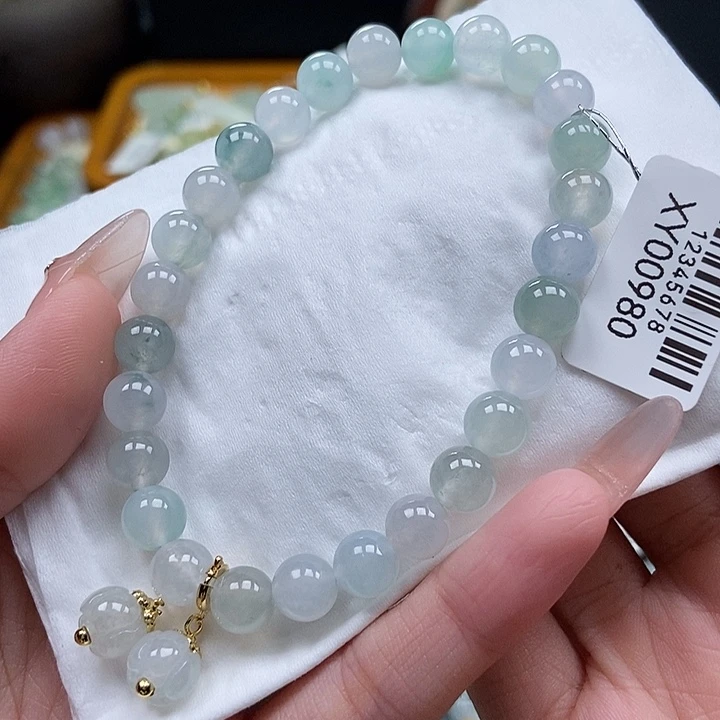 翡翠挂件未镶嵌珠链