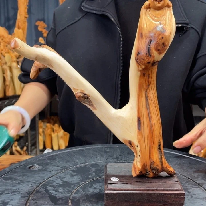 柏木（崖柏）随型摆件